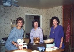 FriendsFamily15 5-1987