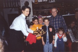FriendsFamily25